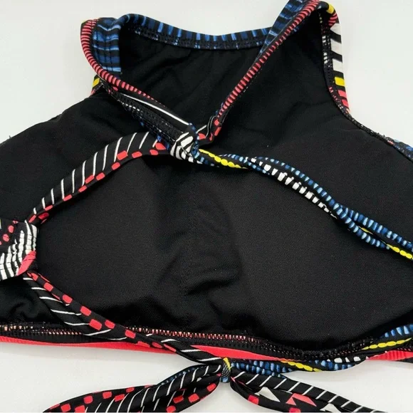 Bar III Black and Red Geometric Bikini Swimwear Size Small - Picture 7 of 13